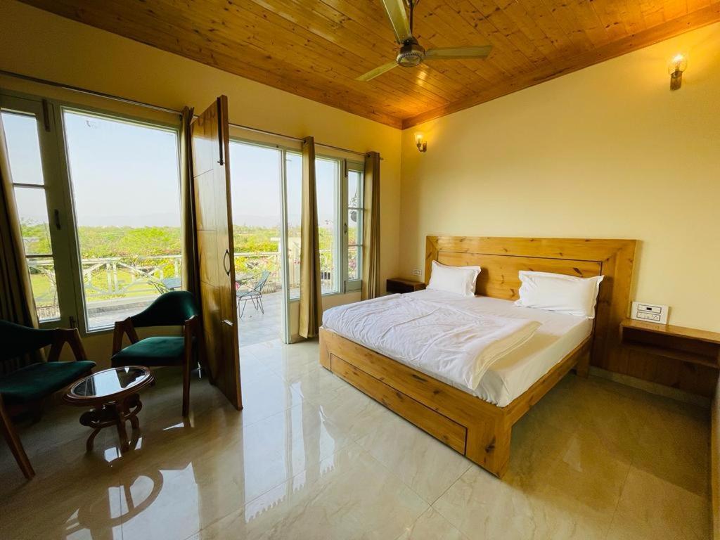 Hotel Sarai Bharatgarh Nohan Exterior foto