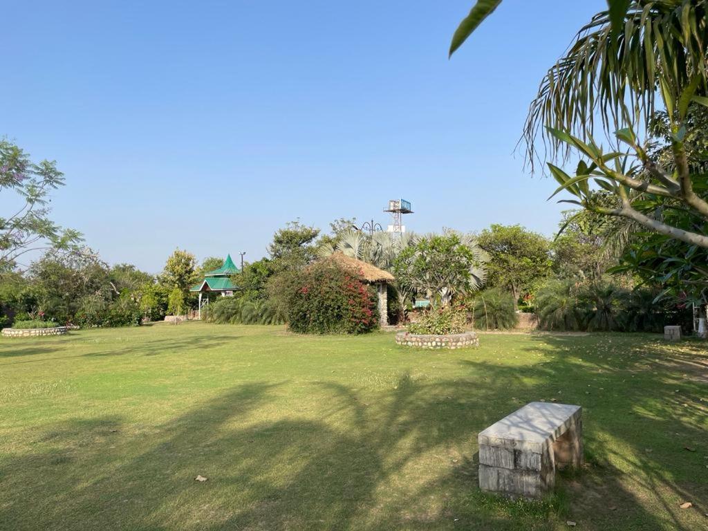 Hotel Sarai Bharatgarh Nohan Exterior foto